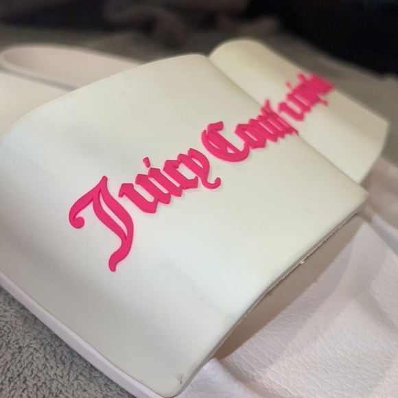 JUICY COUTURE slides - Picture 3 of 5
